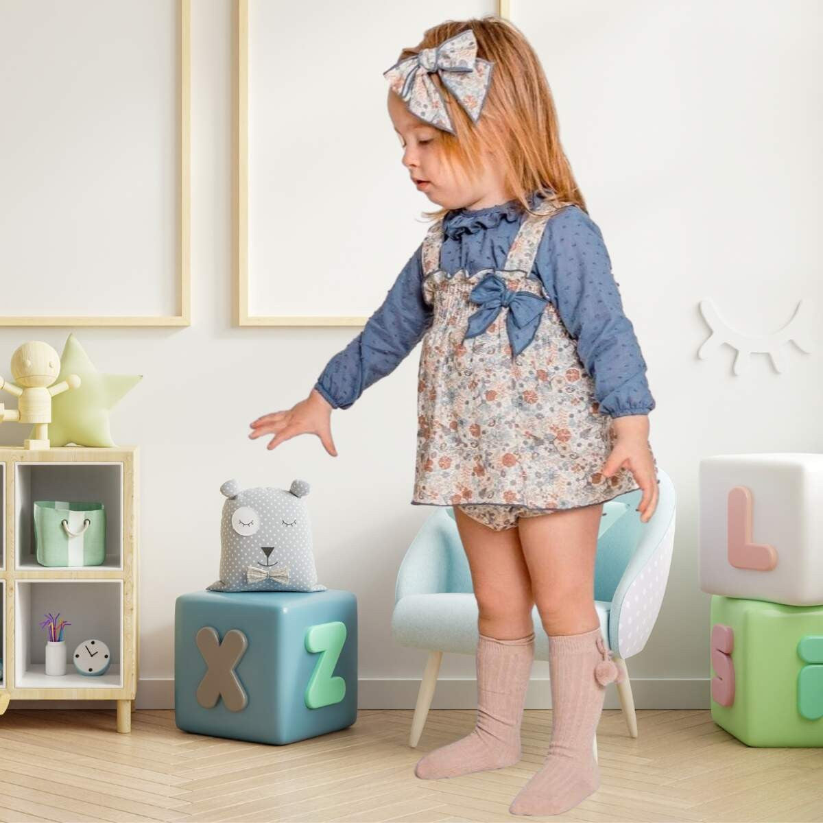 Abigail mid-blue blouse and floral dress