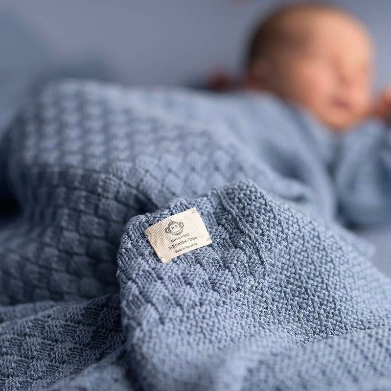 Denim blue knitted blanket