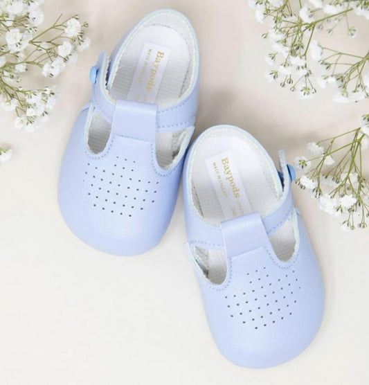 Sky blue pre-walker shoes