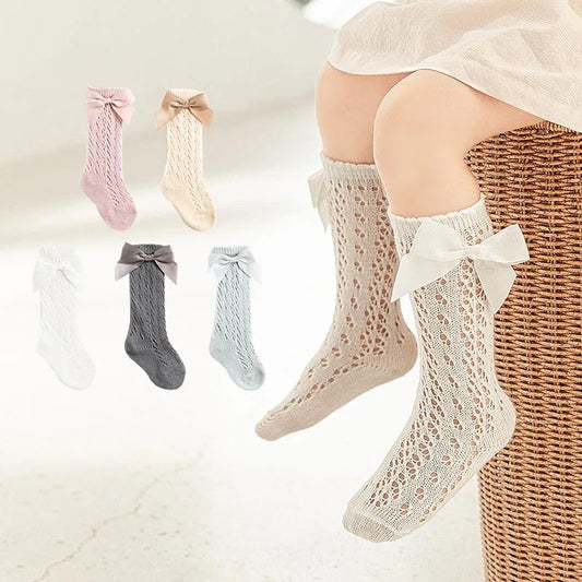 Pelerine knee high bow socks (various colours)